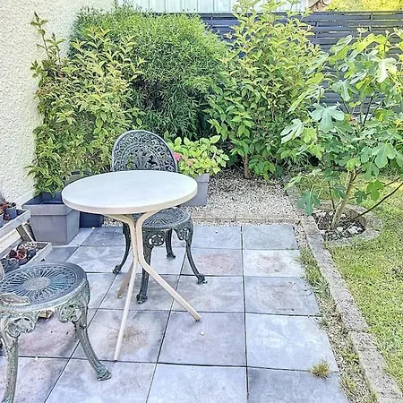 La Maison Des Fees - 6 Pers - 12 Min De Compiegne Apartment Choisy-au-Bac