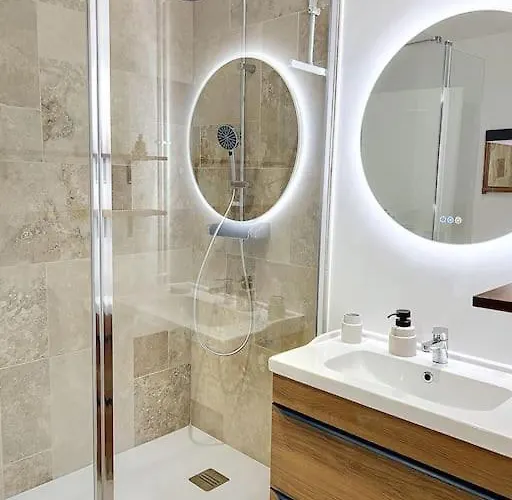 La Maison Des Fées - 6 Pers - 12 Min De Compiègne Choisy-au-Bac